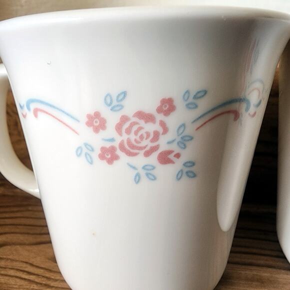 2 Vintage Corning Ware Corelle English Breakfast Coffee Mugs Cups Nice Set - Picture 2 of 6